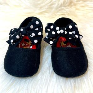 Black Mini Mouse Shoe